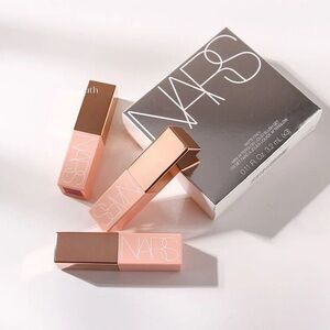 NARS Invite Only afterglow liquid blush set